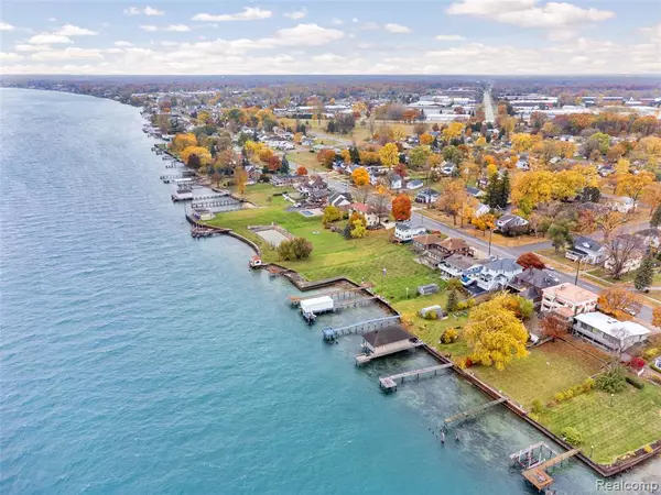 Port Huron, MI 48060,2752 Military Street