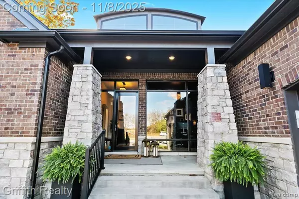 Brighton, MI 48114,3740 Pointe Shore Drive