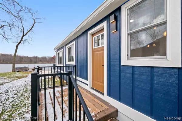 South Lyon, MI 48178,12123 Kirby Lane