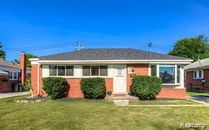 28813 Beste Street, Saint Clair Shores, MI 48081