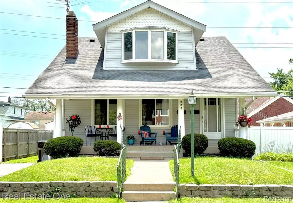 Wyandotte, MI 48192,355 Poplar Street