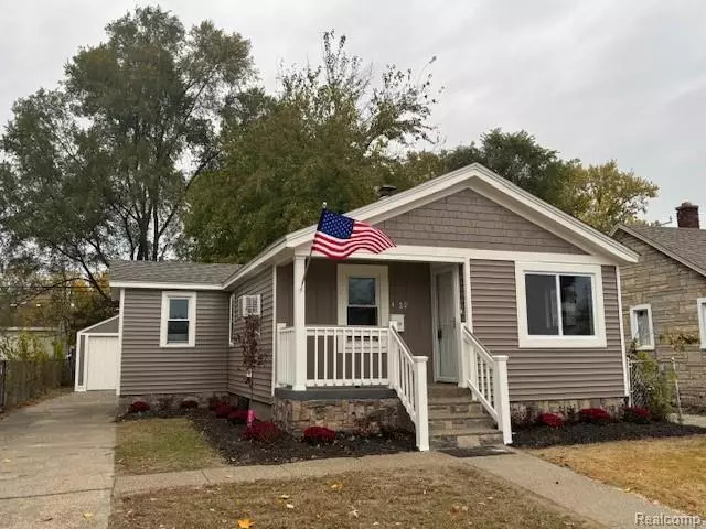 Hazel Park, MI 48030,420 W Browning Avenue