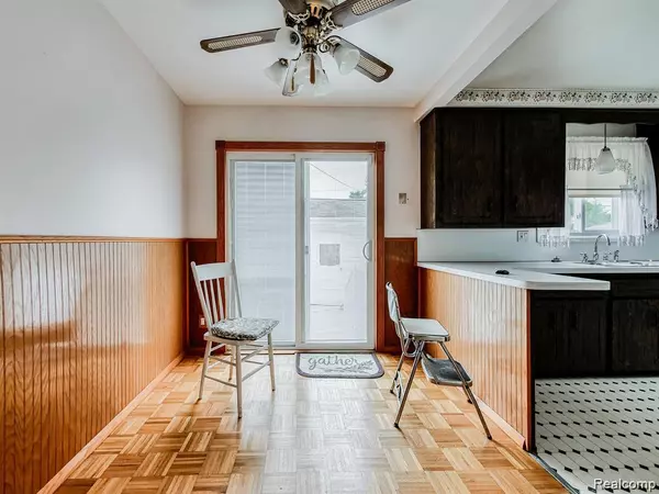 Westland, MI 48186,32508 Avondale Street