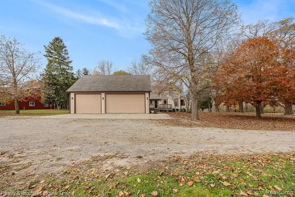 Leonard, MI 48367,550 E Leonard Road