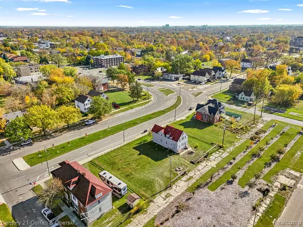 Detroit, MI 48211,1973 E Grand Boulevard