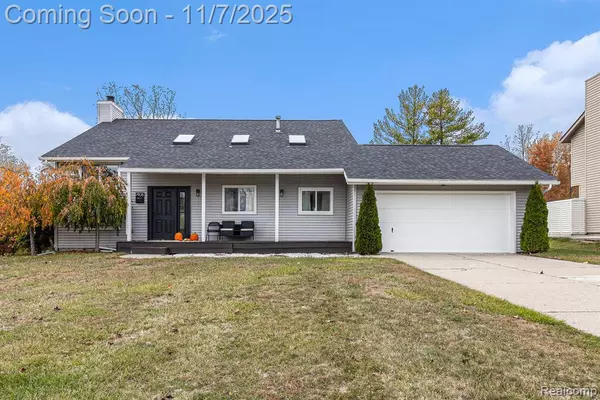 West Bloomfield, MI,7408 WESTBURY Boulevard