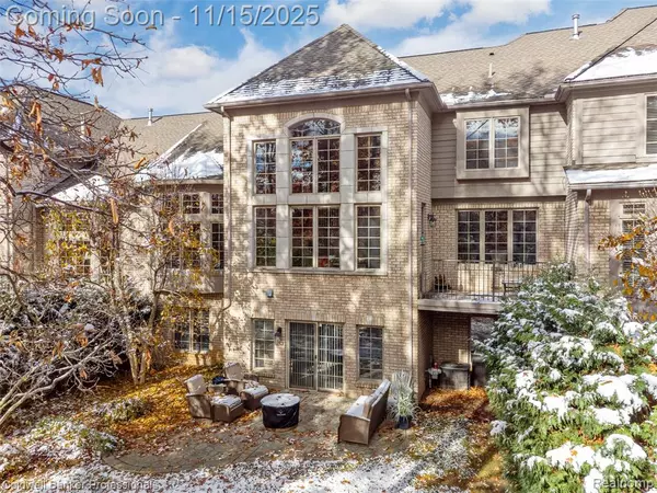 6434 Enclave Drive, Clarkston, MI 48348