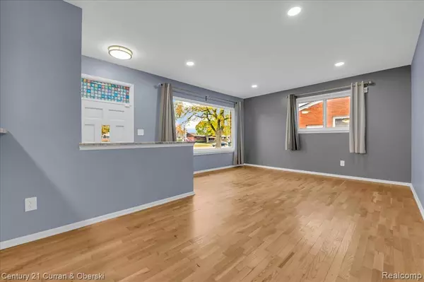 Westland, MI,32735 Joy Road