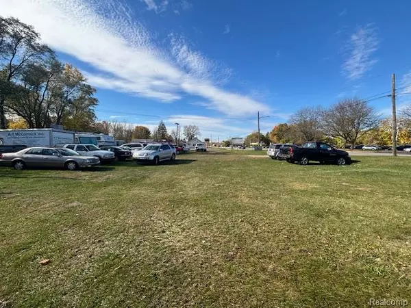 Ypsilanti, MI 48198,1370 E Michigan Avenue