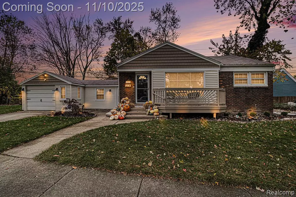 Birmingham, MI 48009,1815 E Lincoln Street