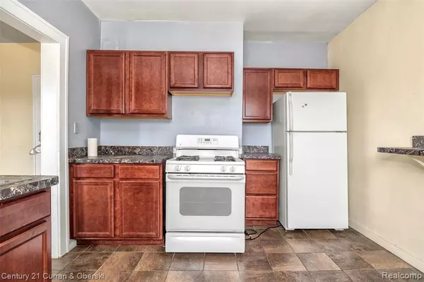 Detroit, MI 48209,2377 OAKDALE Street