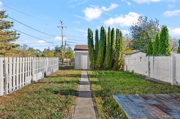 Lincoln Park, MI 48146,1257 Applewood Avenue