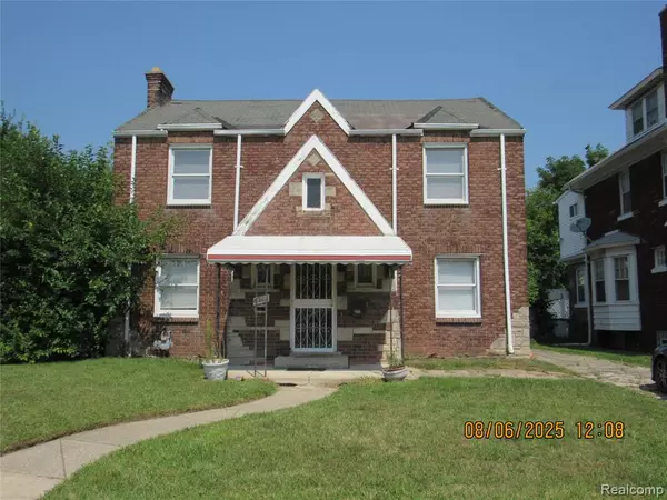 8205 E Outer Drive, Detroit, MI 48213