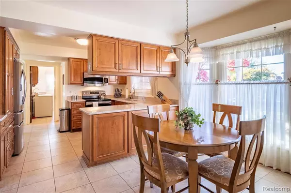 Plymouth, MI 48170,46048 Quail Ridge Drive