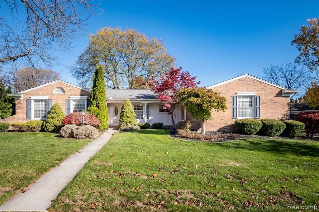 Plymouth, MI 48170,46048 Quail Ridge Drive