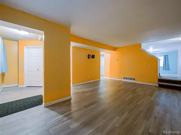 Taylor, MI 48180,16513 Terrace Village Drive