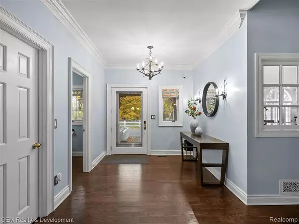 Bloomfield Hills, MI 48304,1900 Tiverton Road