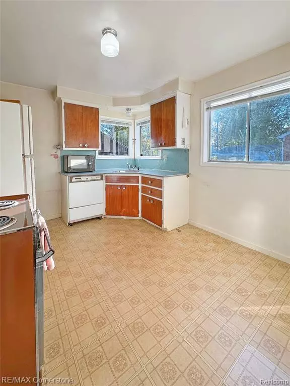 Garden City, MI,31917 Kathryn Street