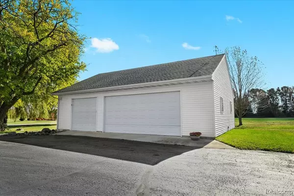 Howell, MI 48855,2795 N Burkhart Road