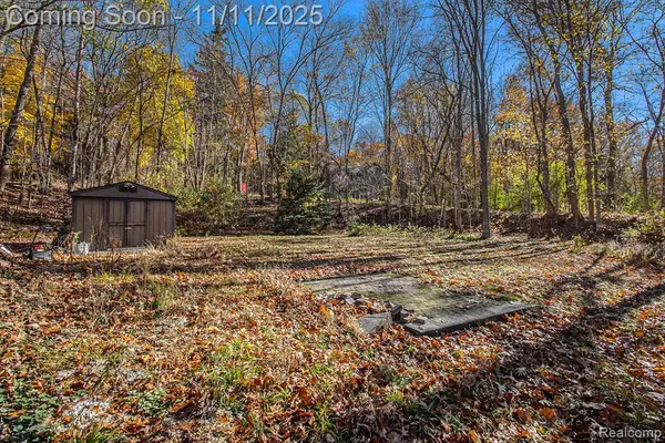 Rochester, MI 48306,1095 W Snell Road