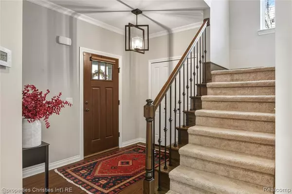 Plymouth, MI 48170,9024 Elmhurst Avenue