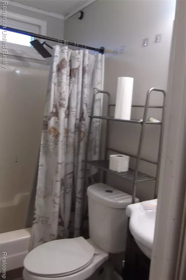 Inkster, MI 48141,3543 Spring Hill Avenue