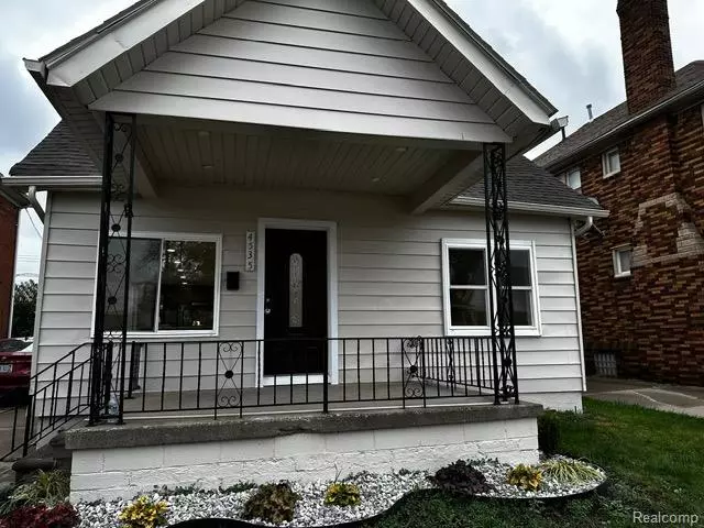 4535 Mead Street, Dearborn, MI 48126