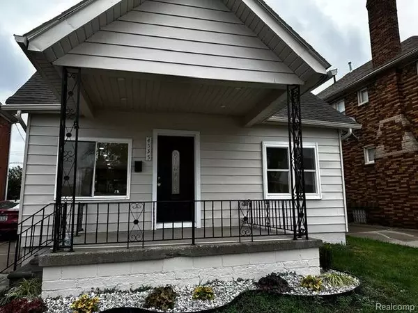 4535 Mead Street, Dearborn, MI 48126