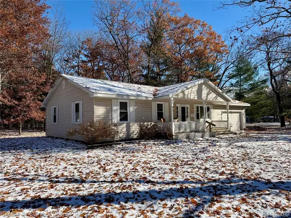 Houghton Lake, MI 48629,105 Northern Oaks Drive