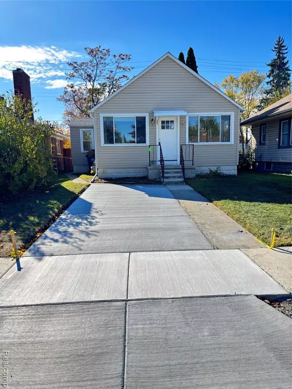 Lincoln Park, MI 48146,557 WHITE Avenue