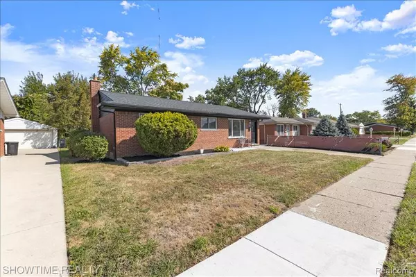 Ferndale, MI 48220,10358 Cloverdale Avenue