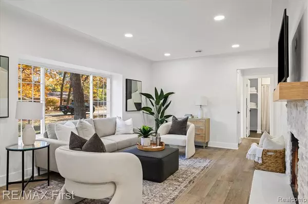 Southfield, MI 48075,21539 Avon Lane