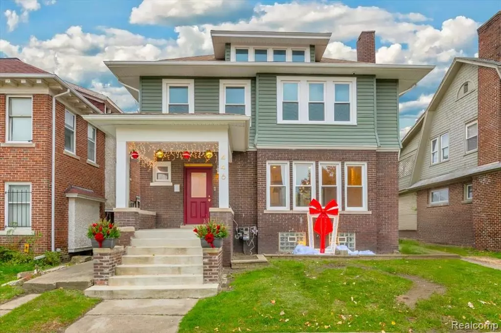 Detroit, MI 48202,446 King Street