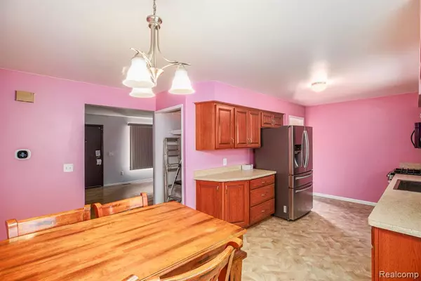 Sterling Heights, MI 48310,2405 Elmcrest Road