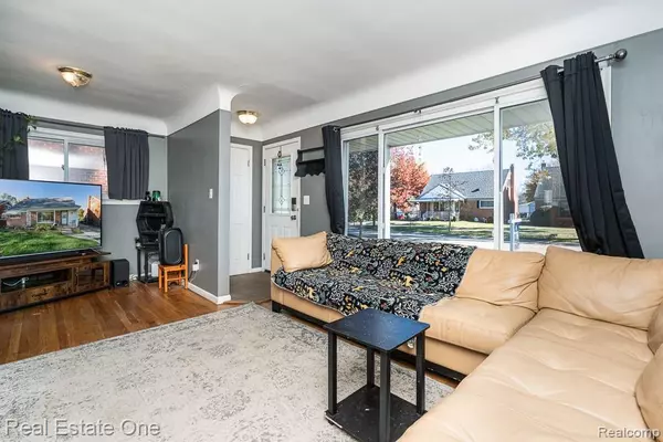 Taylor, MI 48180,9012 Roosevelt Street