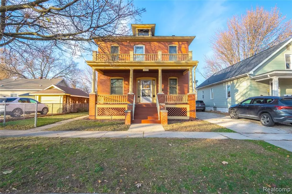 Port Huron, MI 48060,1423 Francis Street