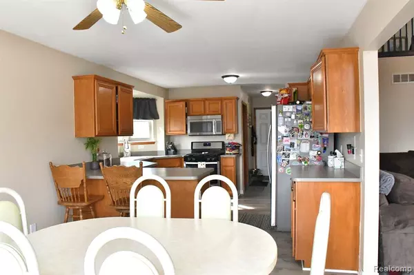 Gibraltar, MI,13993 Sturgeon Bar Court