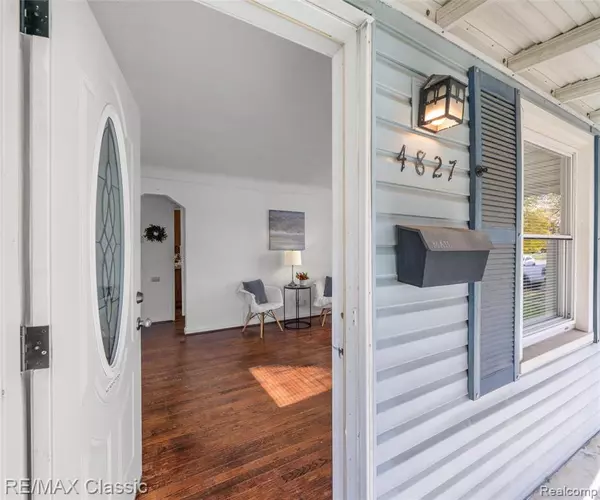 Wayne, MI 48184,4827 Winifred Street