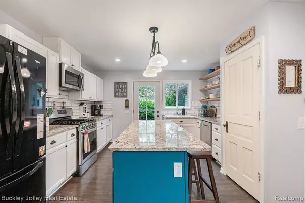 Howell, MI 48843,1125 Braeview Drive