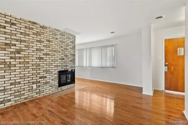 Southfield, MI 48075,23885 Lee Baker Drive