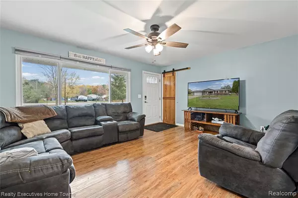 Columbiaville, MI 48421,12429 Mt Morris Road