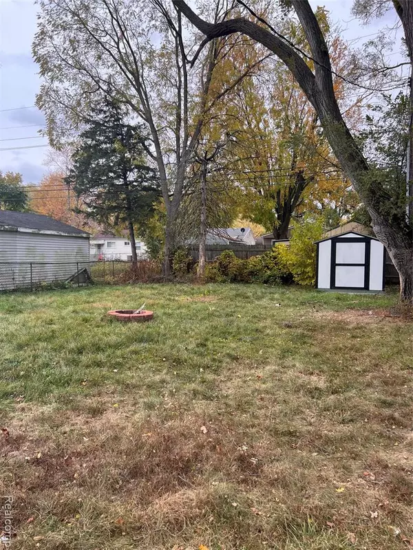 Taylor, MI 48180,8034 Elm Street