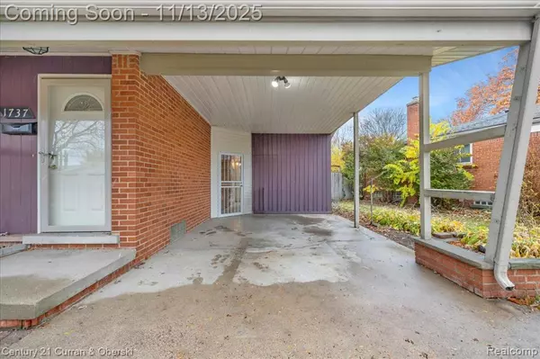 Royal Oak, MI 48073,1737 Cresthill Avenue