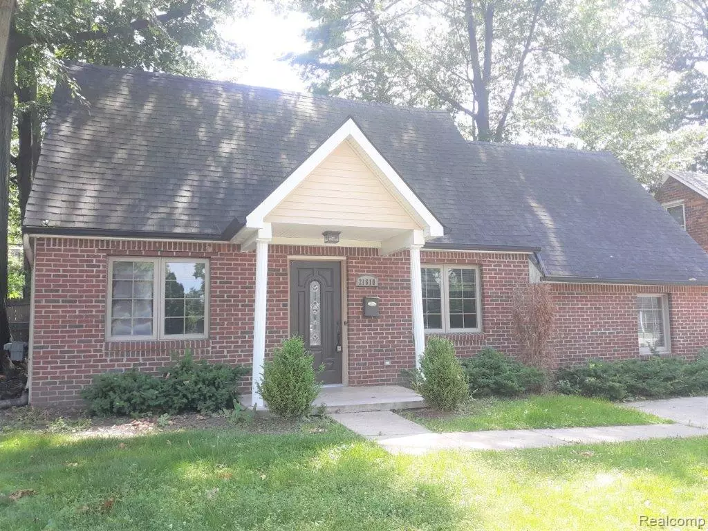 Saint Clair Shores, MI 48080,21610 HARPER LAKE Avenue