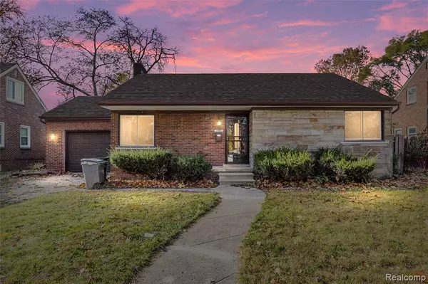 17591 Avon Avenue, Detroit, MI 48219