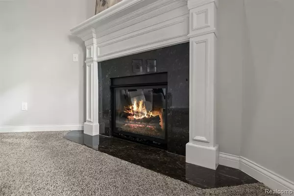 Macomb, MI 48042,16348 Via Montella