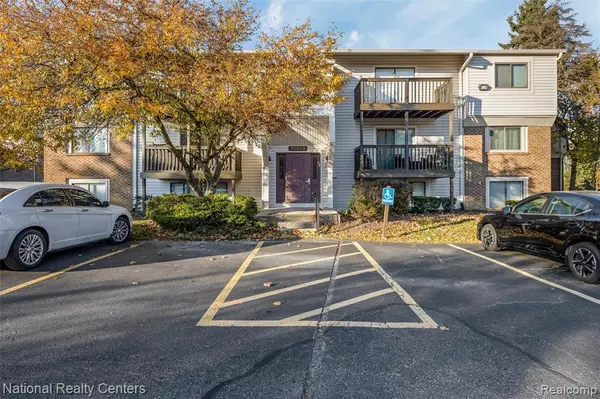 30022 W 12 Mile Road, Farmington Hills, MI 48334