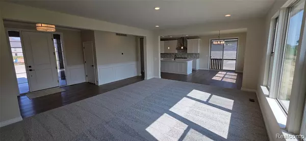 Shelby Twp, MI 48315,55590 Laurel Oaks Lane