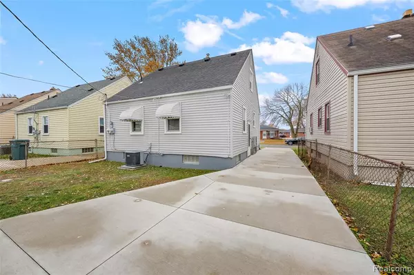 Lincoln Park, MI 48146,2208 London Avenue