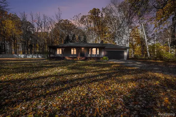 Columbiaville, MI 48421,4045 Flint River Road